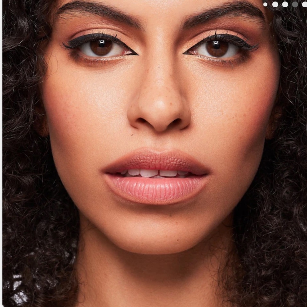 Mells Ln Gxve ANAHEIM LINE CLEAN WATERPROOF LIP LINER